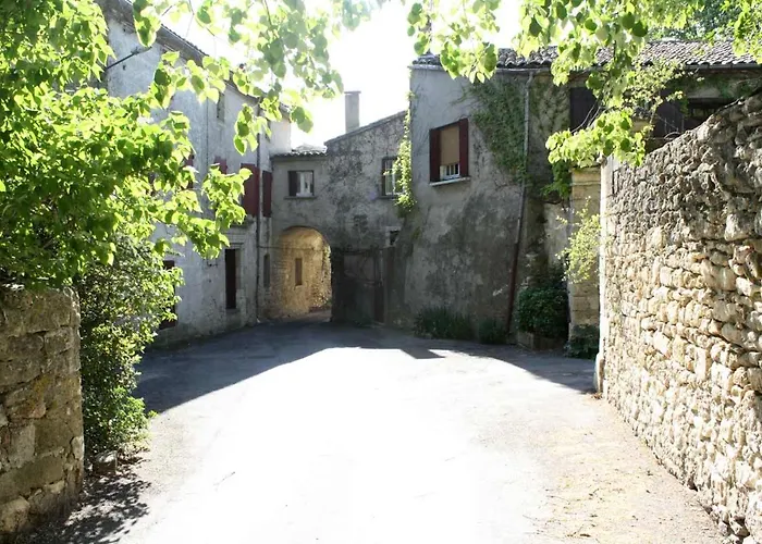 Proche Uzes Le Cocon Du Peintre Anglais
